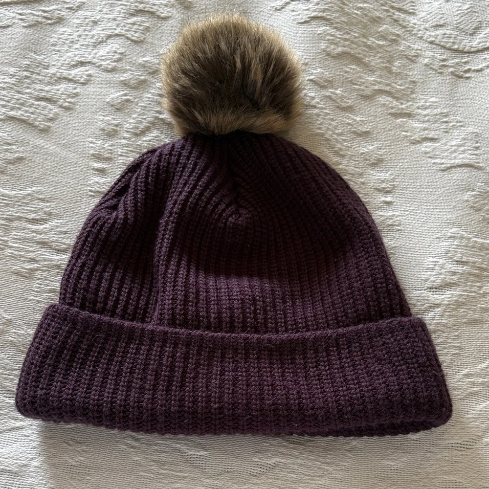 Carhartt Dark Purple Beanie with Faux Fur Pom Unisex Gently Loved One Size
